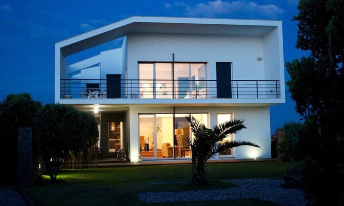 Praia de Santa Cruz House | Villa da Gama - Panoramic ocean view