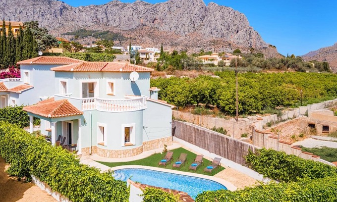 Beniarbeig Villa | Villa Dalia by Villa Plus