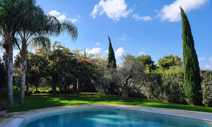 Marsala Villa | Villa Dammusello with Pool, Garden & Wi-Fi