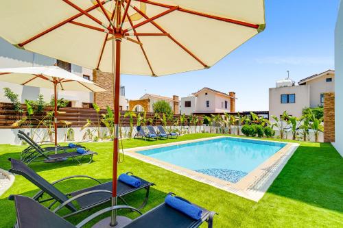 Ayia Thekla Villa | Villa Dara by Ezoria Villas