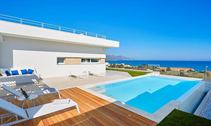 Alcamo Marina Villa | VILLA DARDA con piscina e 3 camere da letto
