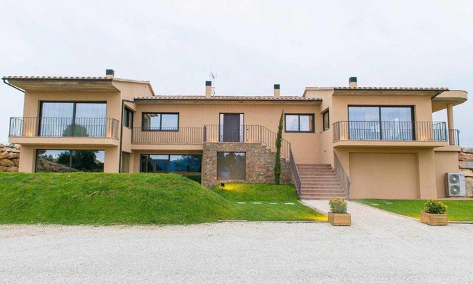 Vilafreser House | Villa de vacaciones con encanto - El Serrat