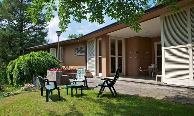 Comabbio Villa | Villa dei Laghi - Family owned