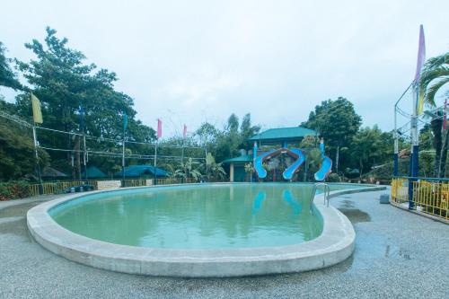 San Rafael Hotel | Villa Del Carmen Resort & Restaurant by RedDoorz