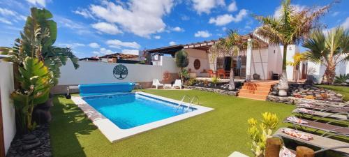 Costa de Antigua Villa | Villa Del Corazon Salinas Golf