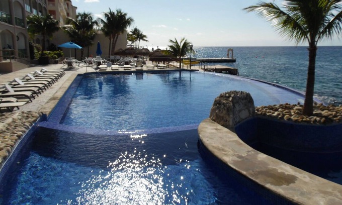 Colonia Andres Condo | VILLA DEL ARCOS - Beautiful Ocean Front Views - 4 Bedrooms - 2nd Floor
