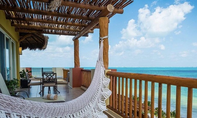 Puerto Juarez Condo | Villa Del Palmar, Luxurious 3 Bedroom, 4 Bt suite w/amazing Oceanfront view!