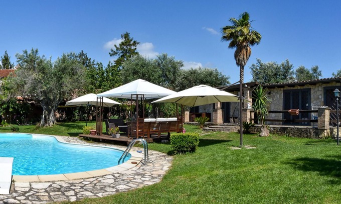 Albano Laziale Villa | Villa di Lago Albano - Castel Gandolfo