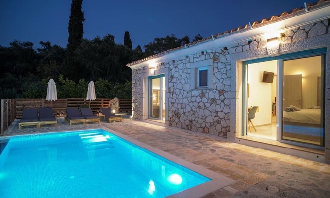 Liapades Villa | Villa di pietra II