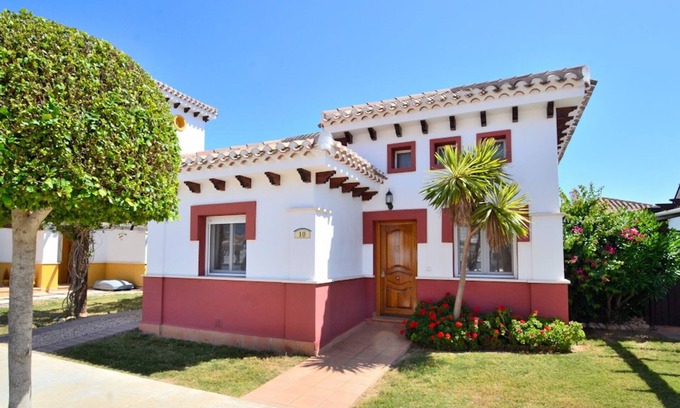 Torre-Pacheco Villa | VILLA DIONYSUS - 2 BEDROOM, 2 BATHROOM SOUTH FACING VILLA WITH PRIVATE POOL