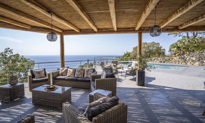 Joppolo Villa | Villa Donna Cà, for 10/11 people, with heated pool and a wonderful sea view