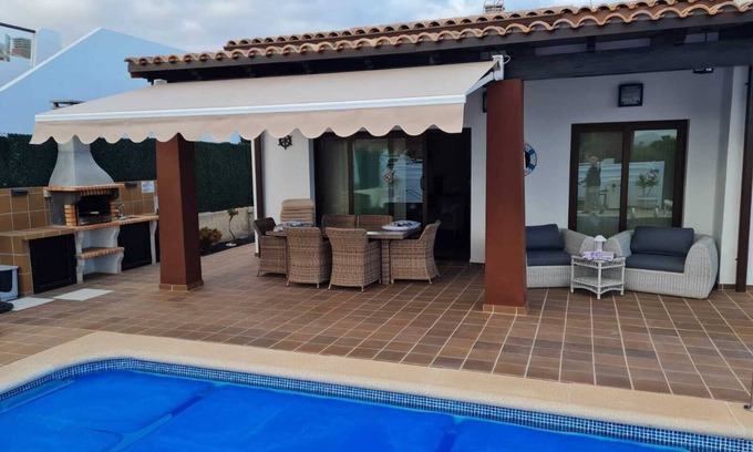 Caleta de Fuste Villa | VILLA DREAMS CALETA DE FUSTE- HEATER POOL - GOLF COURSE FUERTEVENTURA