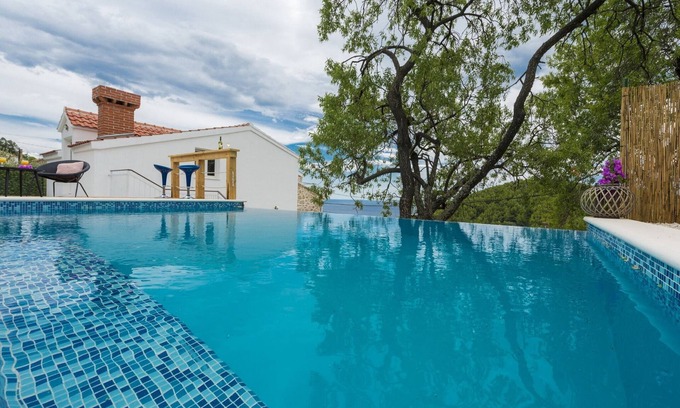 Mljet Villa | Villa Dundo Pero - Four Bedroom Villa with Swimming Pool and Sea View