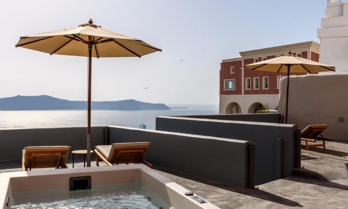 Fira Villa | Villa Dusk & Dawn