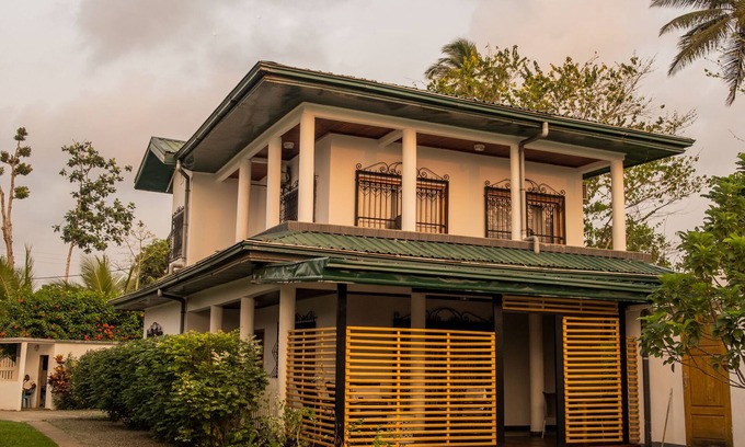 Kribi House | VILLA EBENE WITH SEA VIEW