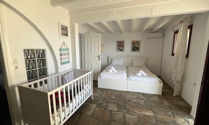 Kanapitsa Villa | Villa Electra - full luxury, pool, best views on the island, 5mins walk to beach