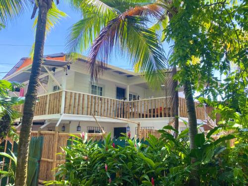 Carenero Island House | Villa Elena - Private Room with Shower