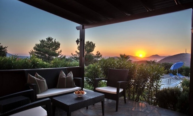 Zia Villa | Villa Elia with pool and sea views