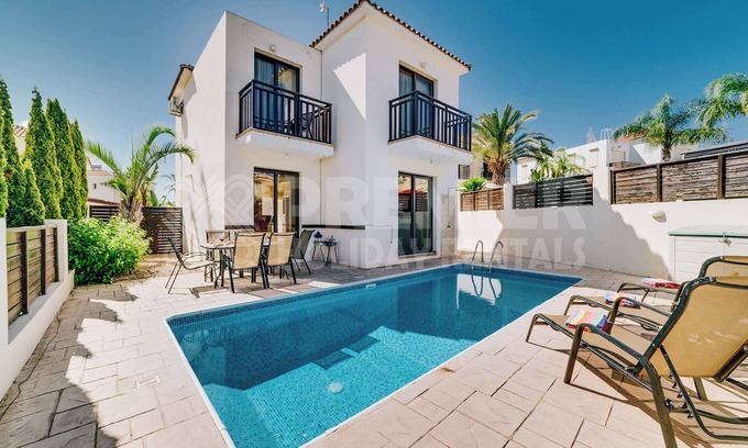 Kapparis Villa | Villa Elisa Summary: