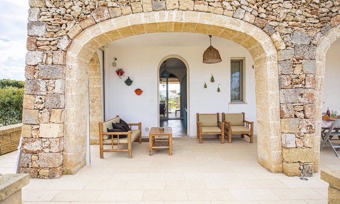 Alezio House | Villa Elisabetta with Jacuzzi and pool area