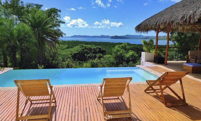 Hell-Ville Villa | Villa en Pleine Nature Avec une vue Exceptionnelle sur la mer
