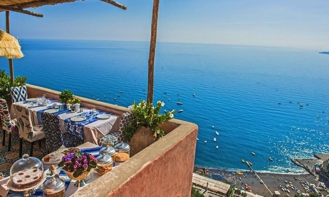Positano Villa | VILLA EPOCA - Twelve Bedroom Villa, Sleeps 25