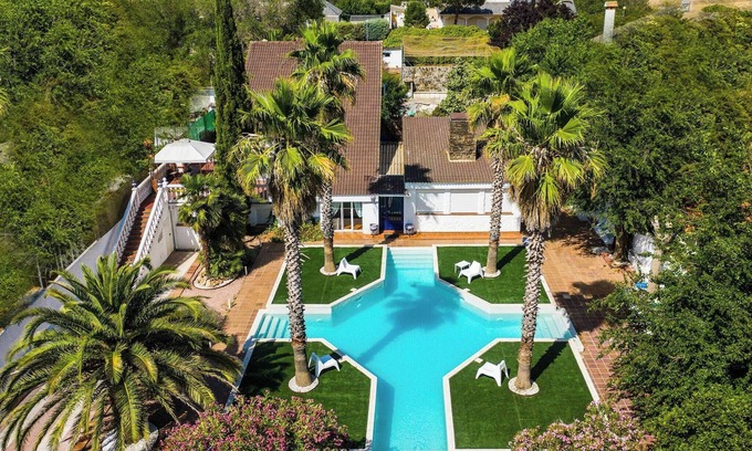 Villaluenga de la Sagra Villa | VILLA GLORIA, SPA AND POOL