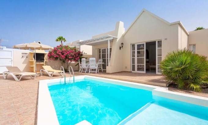 Matagorda Villa | Villa Estrellas - Three Bedroom Villa, Sleeps 6