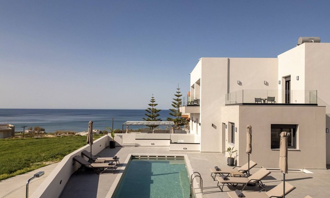 Pigi Villa | Villa Etoile - With Private Heated Pool