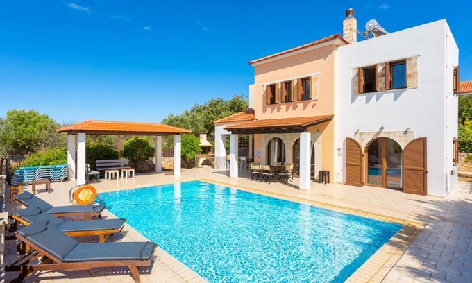 Kefalas Villa | Villa Eva Large Private Pool, A/C, WiFi