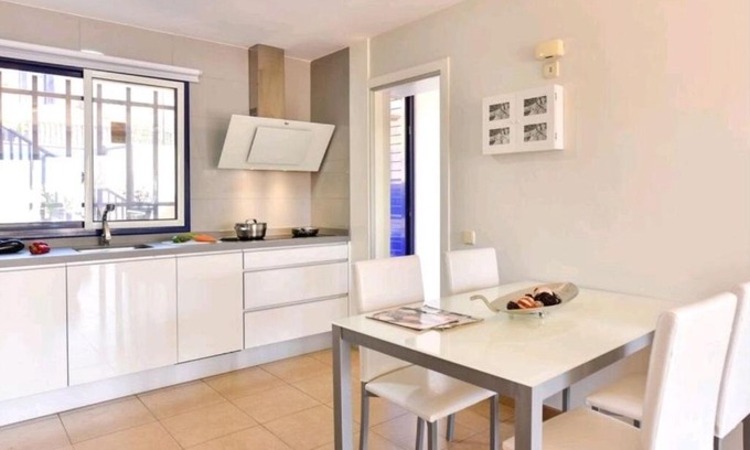 Costa Meloneras House | Villa Feliz 44