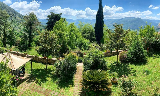 Giuliano di Roma Villa | Villa Felici in Giuliano di Roma