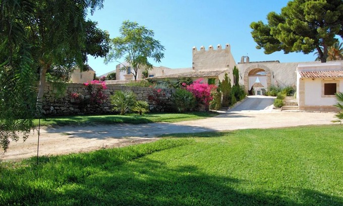 Augusta Villa | Villa Feudale - Brucoli, Sicilia