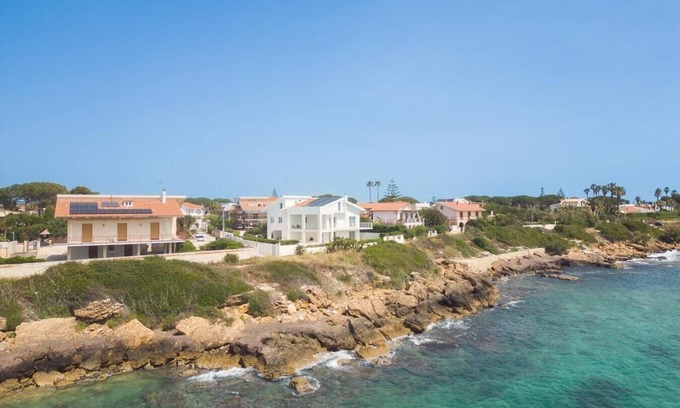 Arenella Villa | Villa Finestrella - Private villa with pool in Sicily
