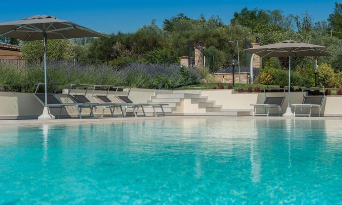Centofinestre Villa | Villa Flavia 20 - Eight Bedroom Villa, Sleeps 20