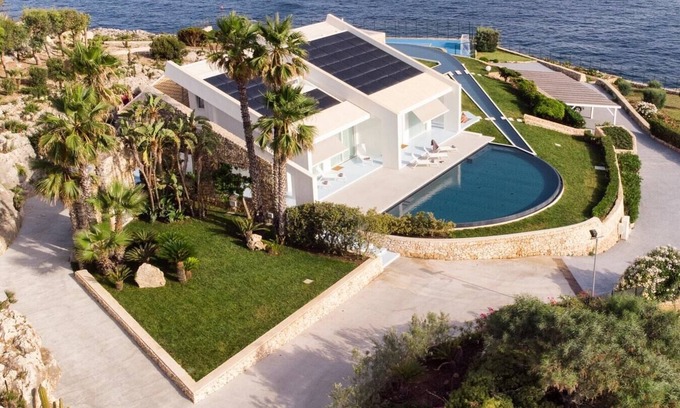 Plemmirio Villa | Villa Flavia -With swimming pool and sea access
