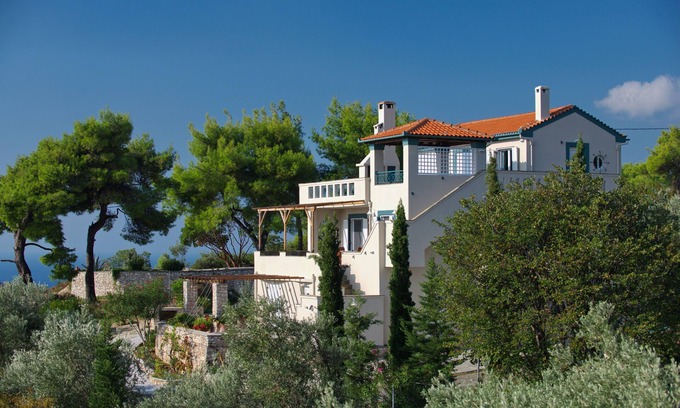Marpounta Villa | Villa Flora Views exciting imagination Alonissos
