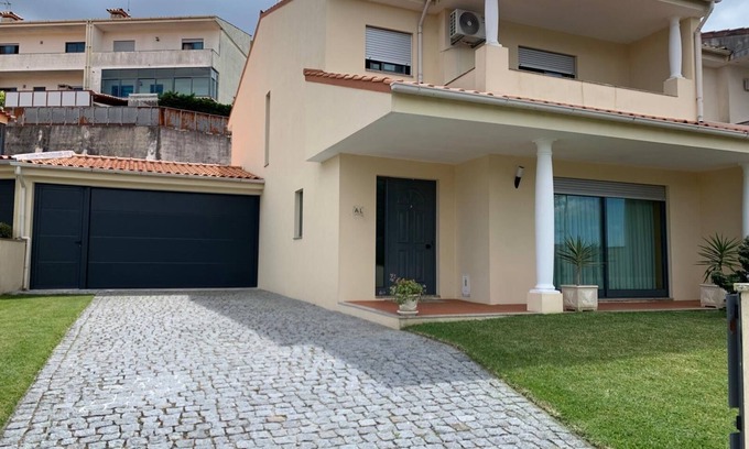 Joane House | Villa Florence, private accommodation