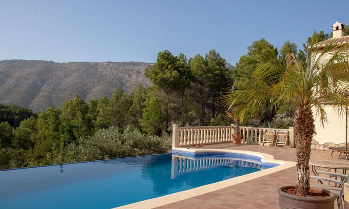 Benigembla Bed & Breakfast | Villa Foia Vella: room Magnolia