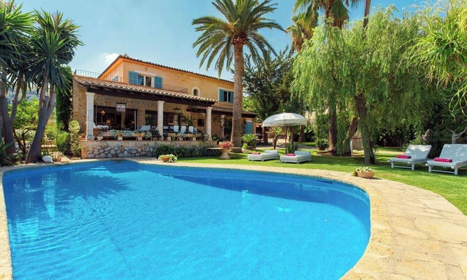 Mancor de la Vall Villa | Villa 'Font' with Mountain View, Wi-Fi and Air Conditioning