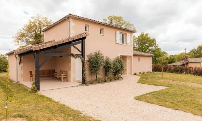 Vasles House | Villa for 8 people, bright, modern and comfortable