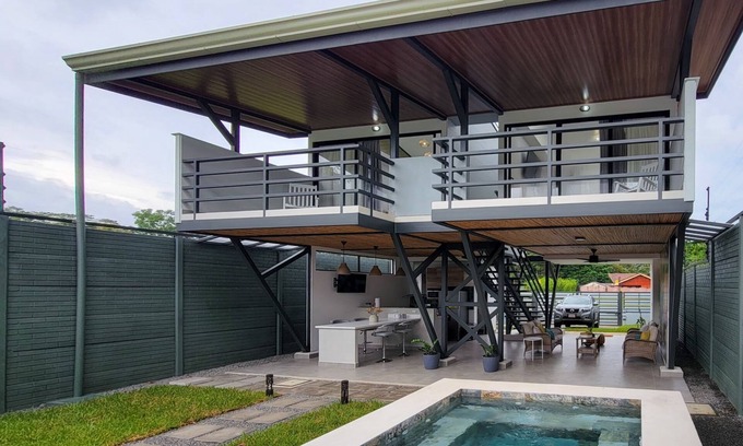 La Fortuna Villa | Villa Foresta - Couples Getaway!