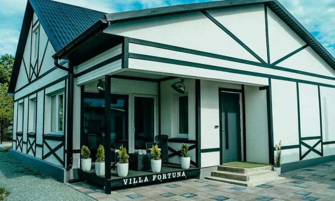 Ludza Villa | Villa Fortuna