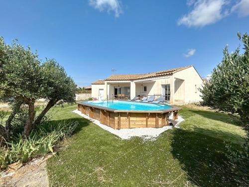 Saint-Andre-de-Roquelongue Villa | Villa Grivia - Maison avec grand jardin - Piscine - Pétanque - Ping Pong