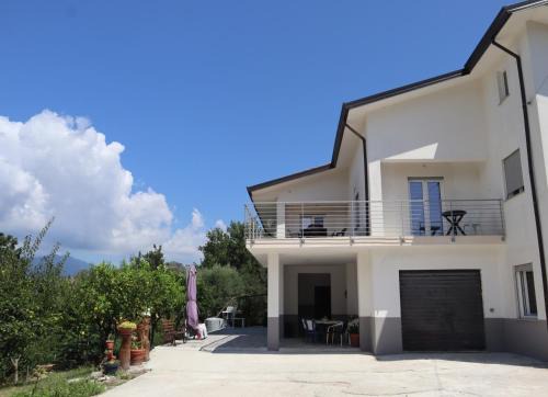 Roccagloriosa House | Villa Francesca B