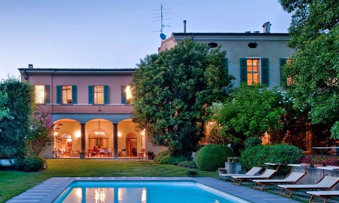 Bornato Villa | Villa Franciacorta In Cazzago S. Martino, Lombardia