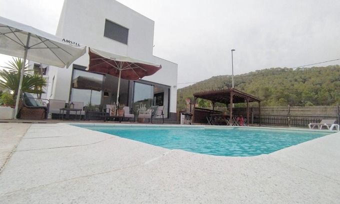 Canyelles House | Villa Franz House Casa Principal