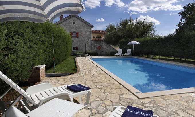 Municipality of Sveti Lovrec Villa | Villa Fuma is located in the village Stranici kod Lovreca, Vrsar area.