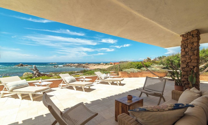 Portobello Villa | Villa 'Gabbiani' with Sea View, Wi-Fi and Air Conditioning