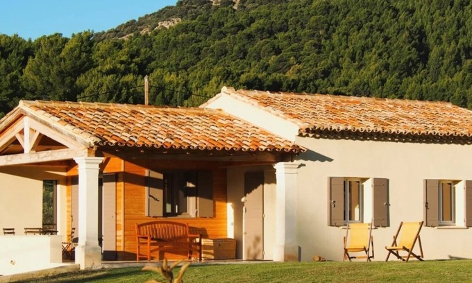 Le Barroux House | Villa Garance at the foot of Mont Ventoux